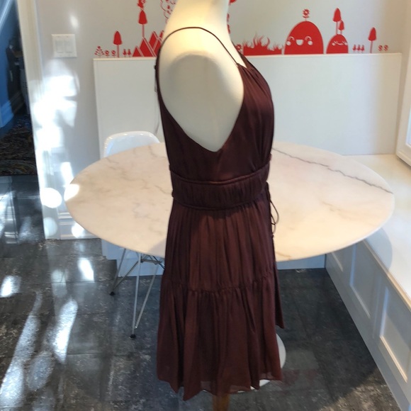 NWT Cinq a Sept silk lotus dress in rum raisin. M - Picture 4 of 8